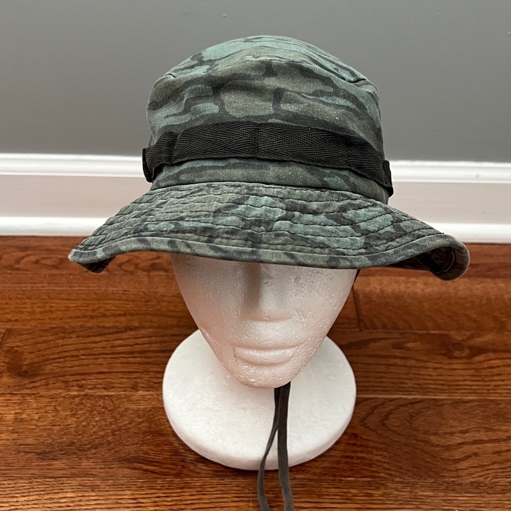 Vintage 90s Trebark Camouflage Boonie Hunting Bucket Hat